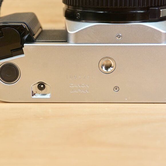 Canon AL-1 / 35mm SLR Film Camera / 50mm f1.8 Lens / Made in Japan / Tested - Picture 9 of 10